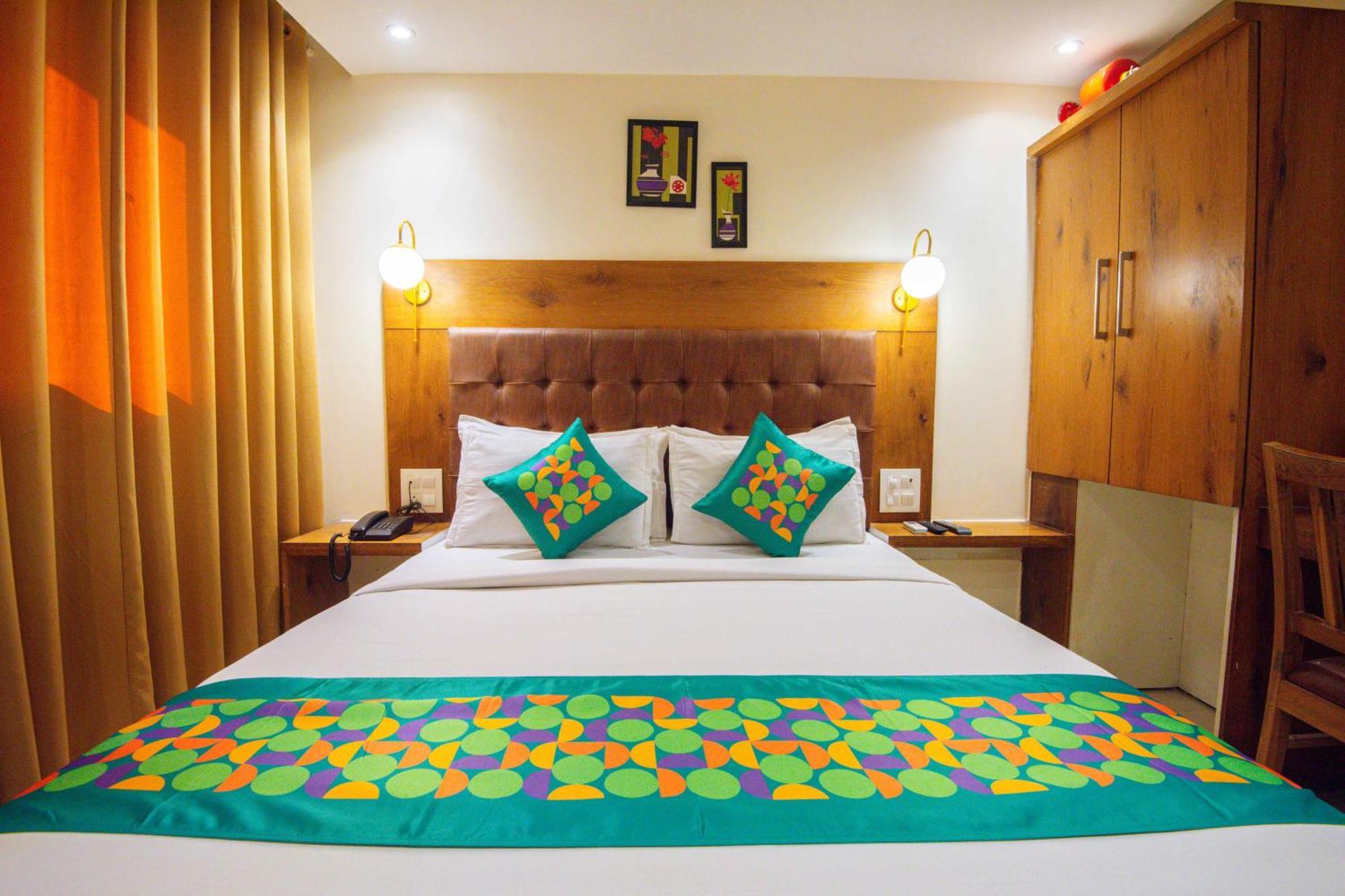Treebo Anam International Hotel Mumbai Exterior foto